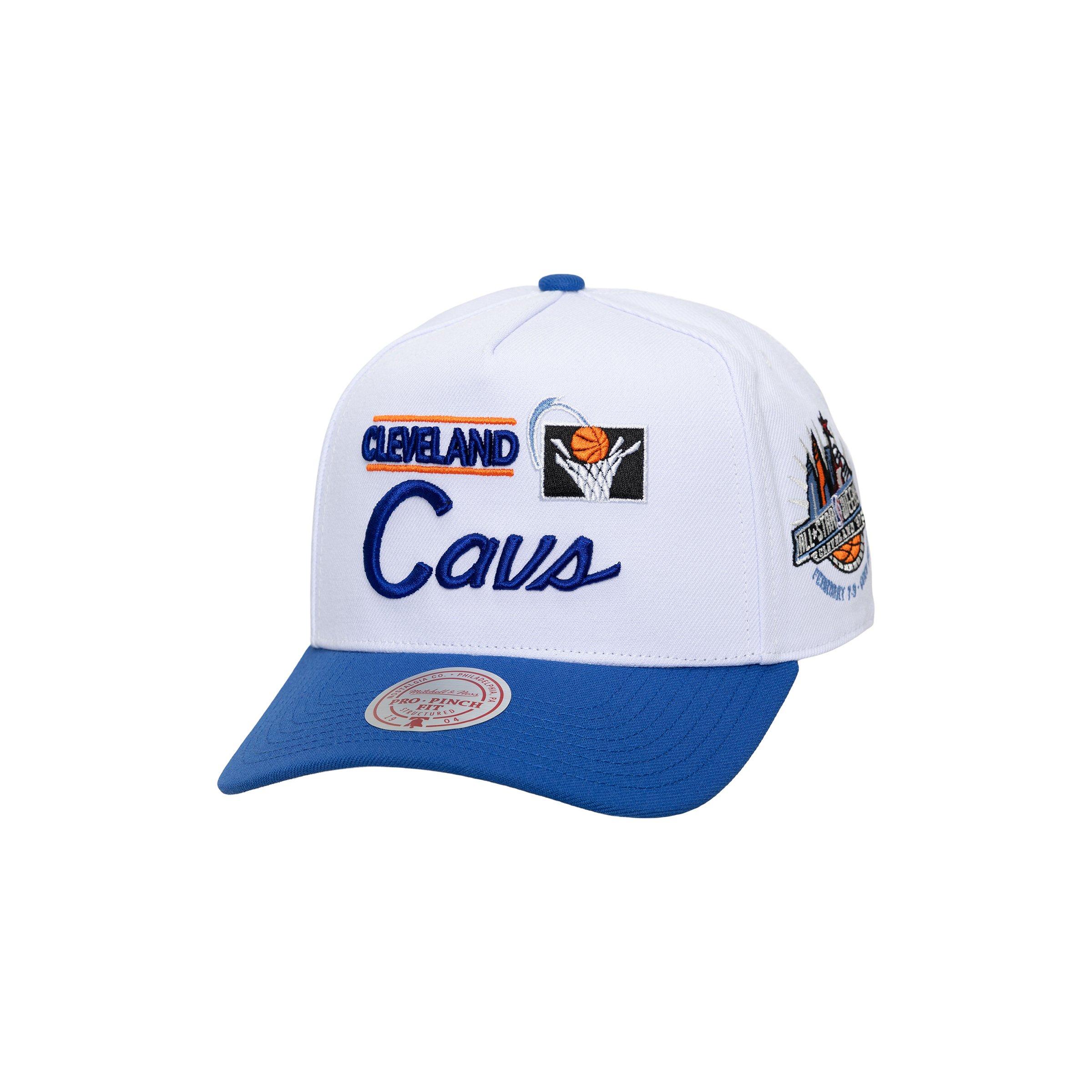 Mitchell & Ness Cleveland Cavaliers Bill Smack Snapback Hat - White/Blue - WHITE/BLUE